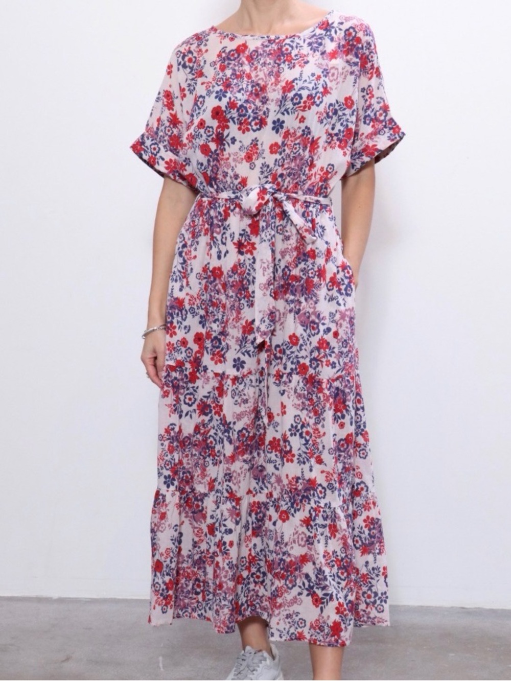 XiRENA Floral Aubrey Dress | Size Large |
